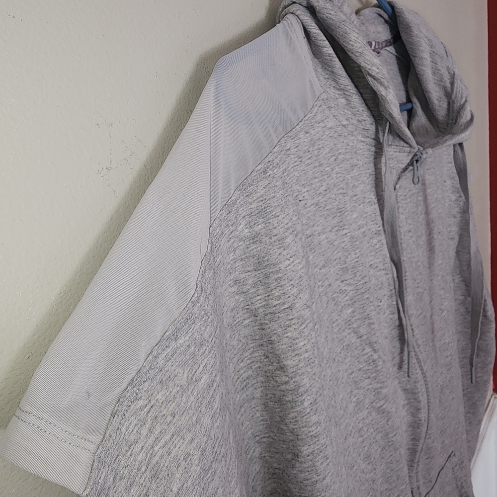 Victoria Sport-  Gray Short Sleeve Hoodie - Picture 4 of 6